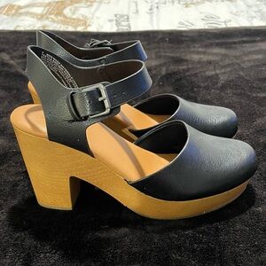 Black and Tan Platform Heels